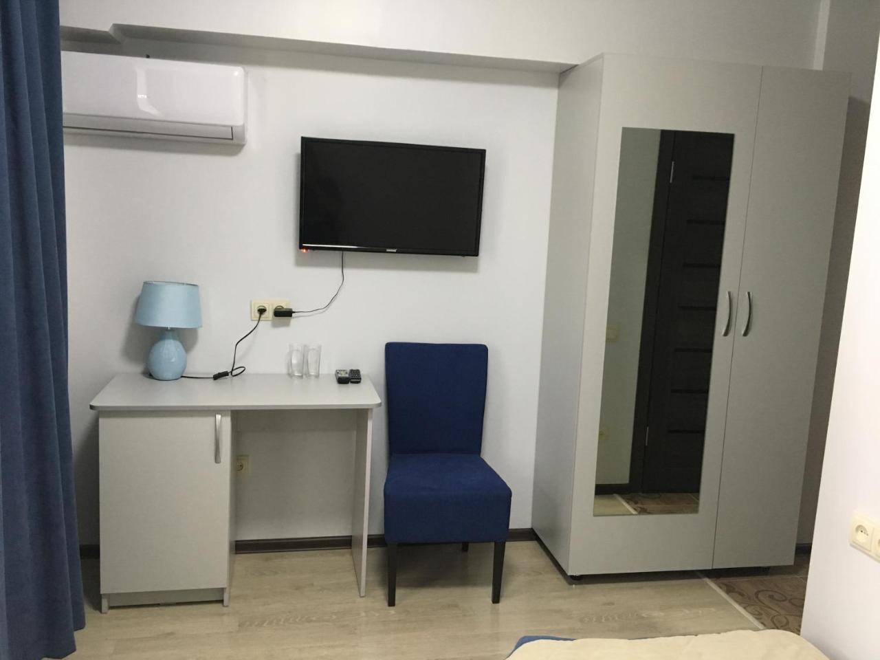 אלמטי R.Street Hotel מראה חיצוני תמונה