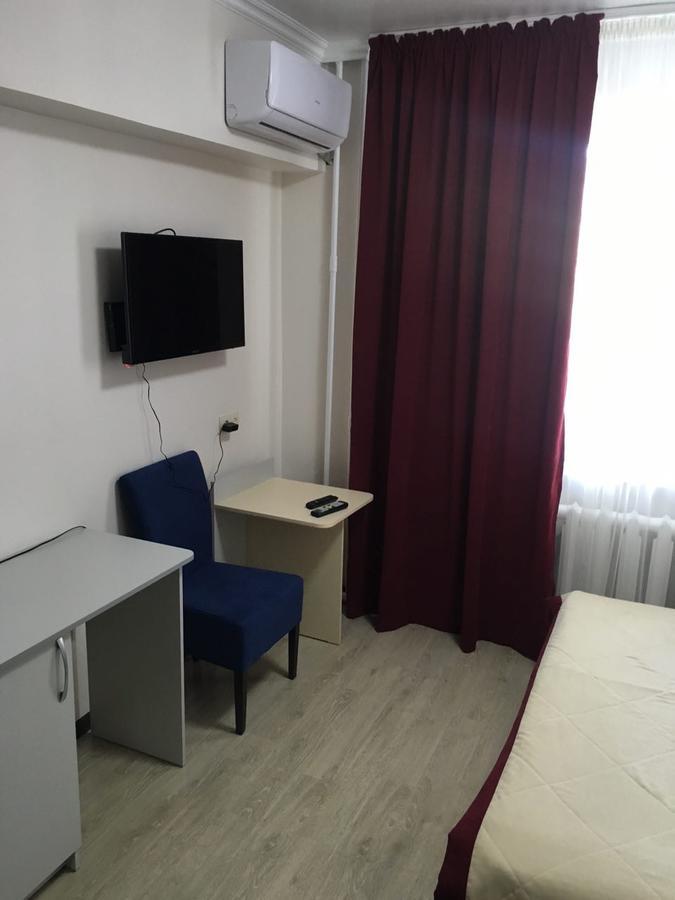 אלמטי R.Street Hotel מראה חיצוני תמונה